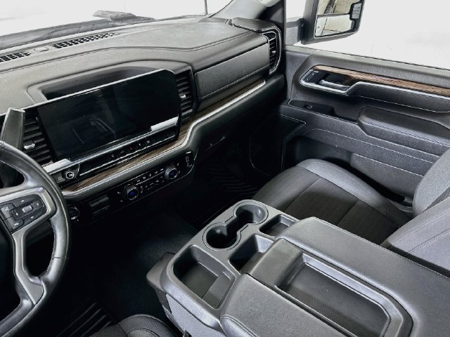 Used 2025 Chevrolet Silverado 2500 LT w/ Convenience Package AWD/4WD image 29