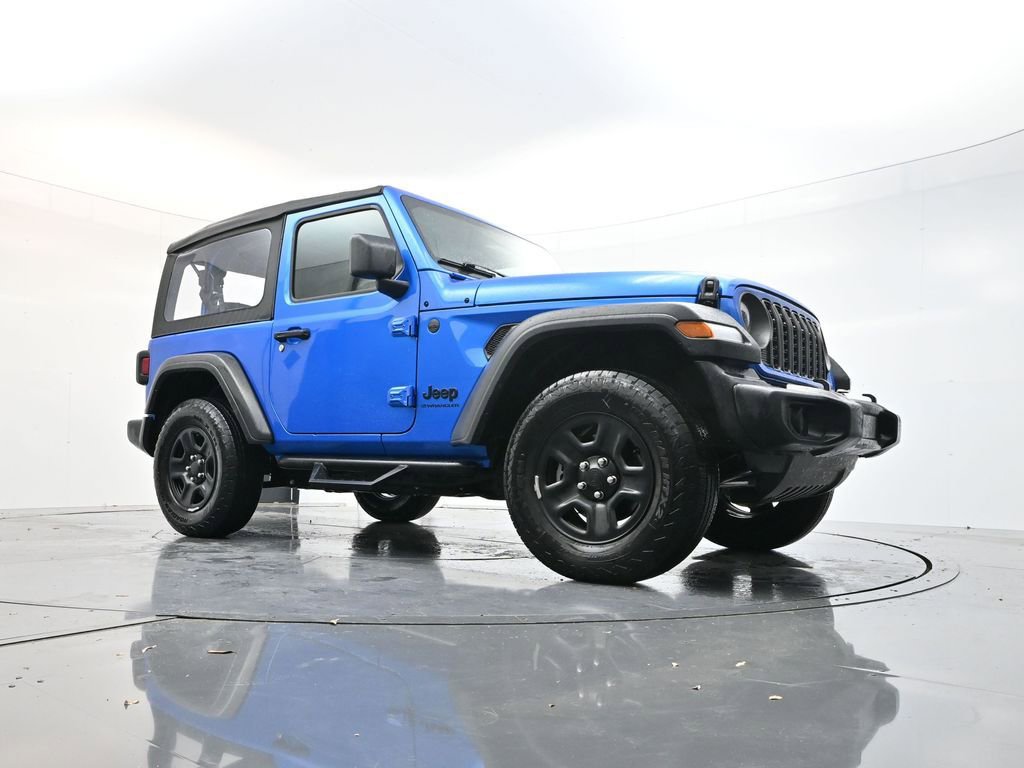 Used 2025 Jeep Wrangler Sport image 26