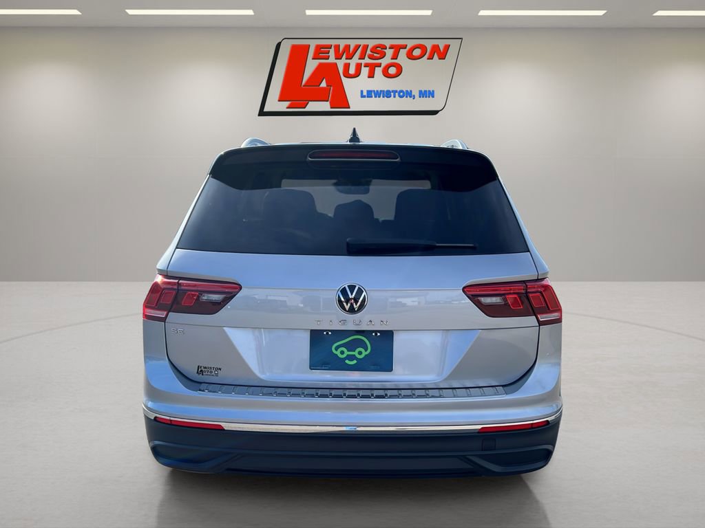 Used 2023 Volkswagen Tiguan SE image 12