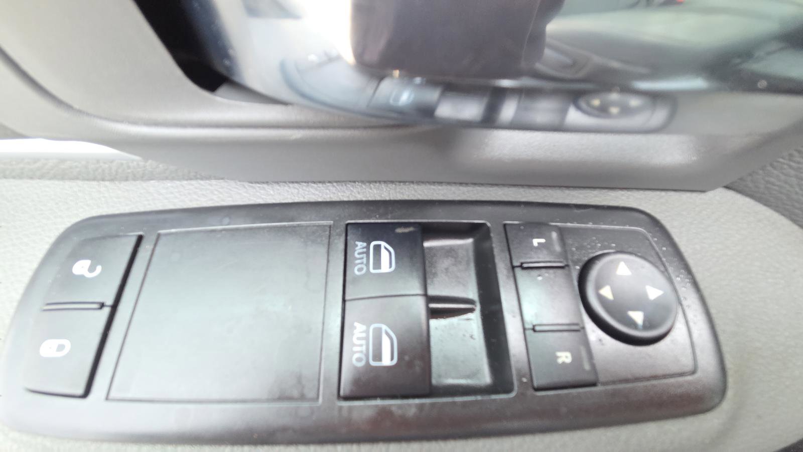 Used 2017 RAM 1500 Tradesman w/ Power & Remote Entry Group image 22