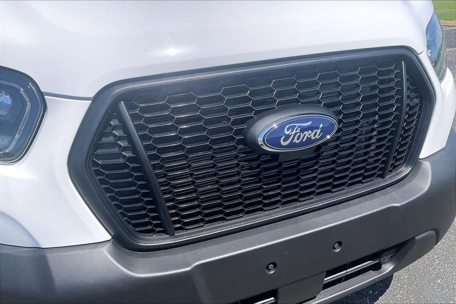 Used 2025 Ford Transit 150 Low Roof image 25