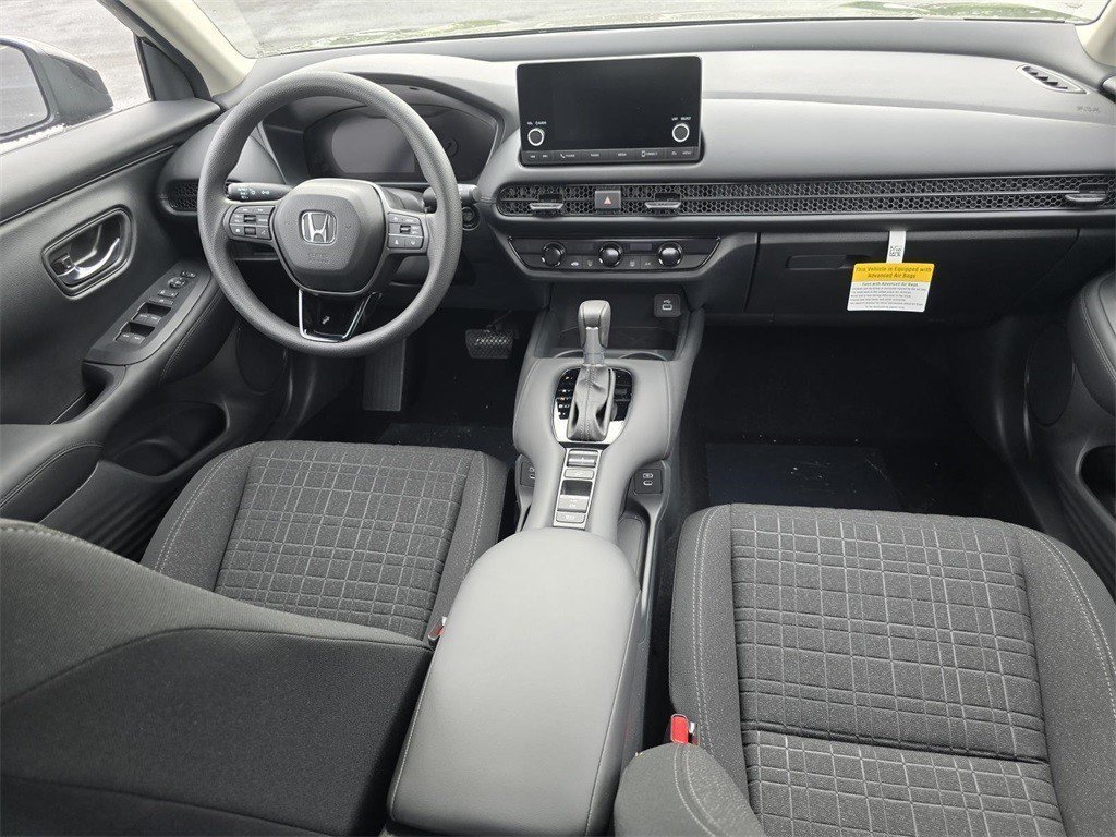 Used 2025 Honda HR-V LX image 24