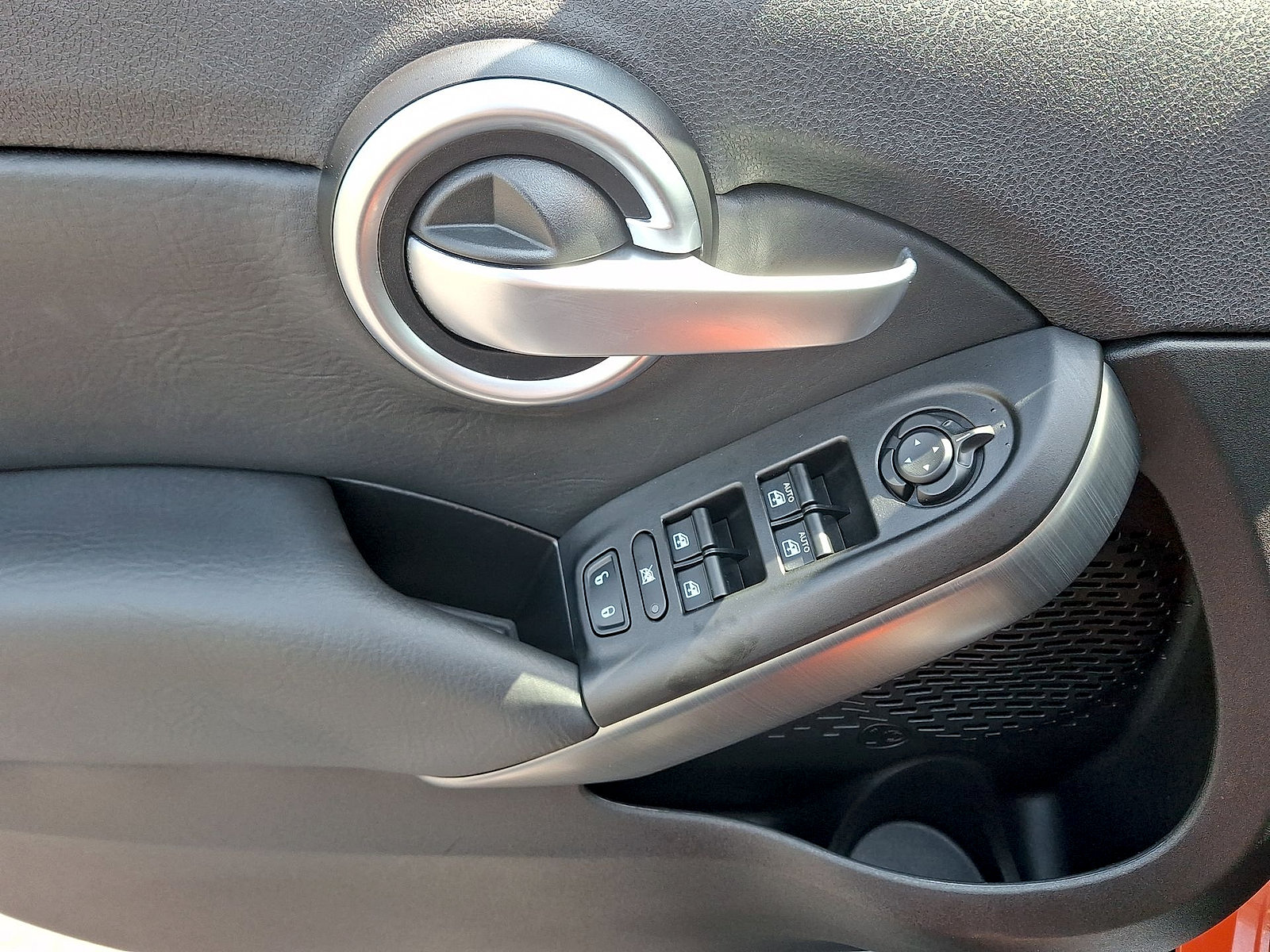Used 2016 FIAT 500X Trekking AWD/4WD image 10