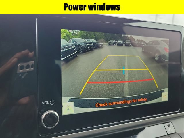 Used 2026 Toyota Camry SE FWD image 15