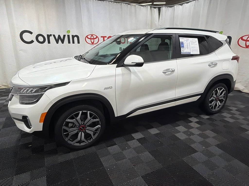 Used 2022 Kia Seltos SX AWD/4WD image 4