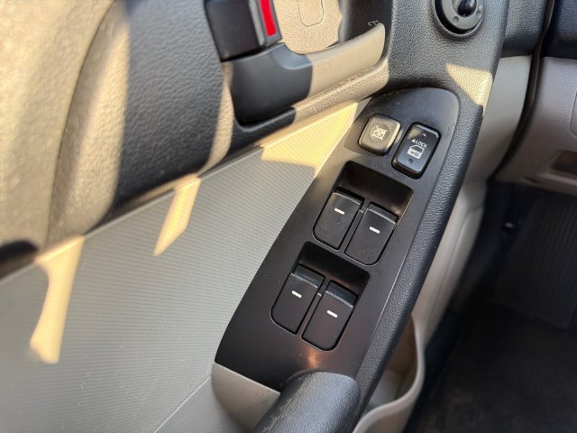 Used 2010 Kia Forte EX FWD image 25