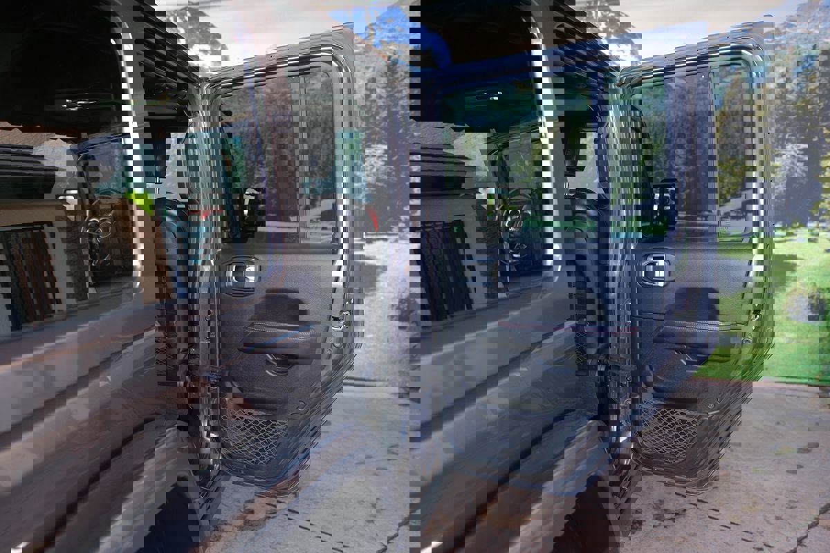 Used 2020 Jeep Wrangler Unlimited Rubicon image 34