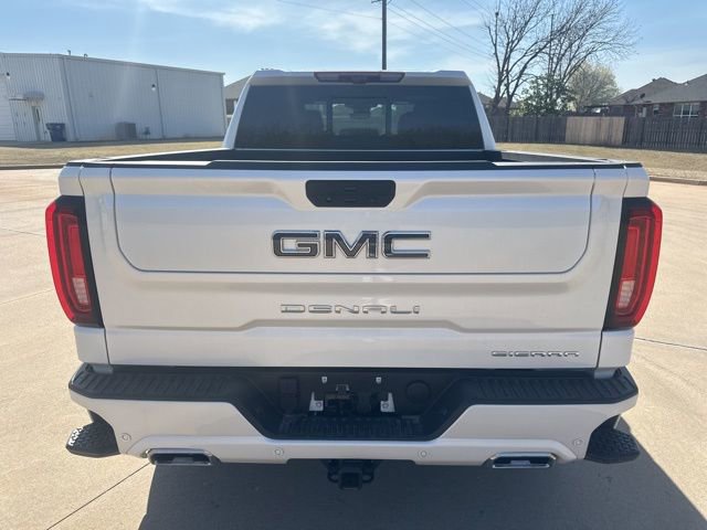 Used 2025 GMC Sierra 1500 Denali Ultimate image 4