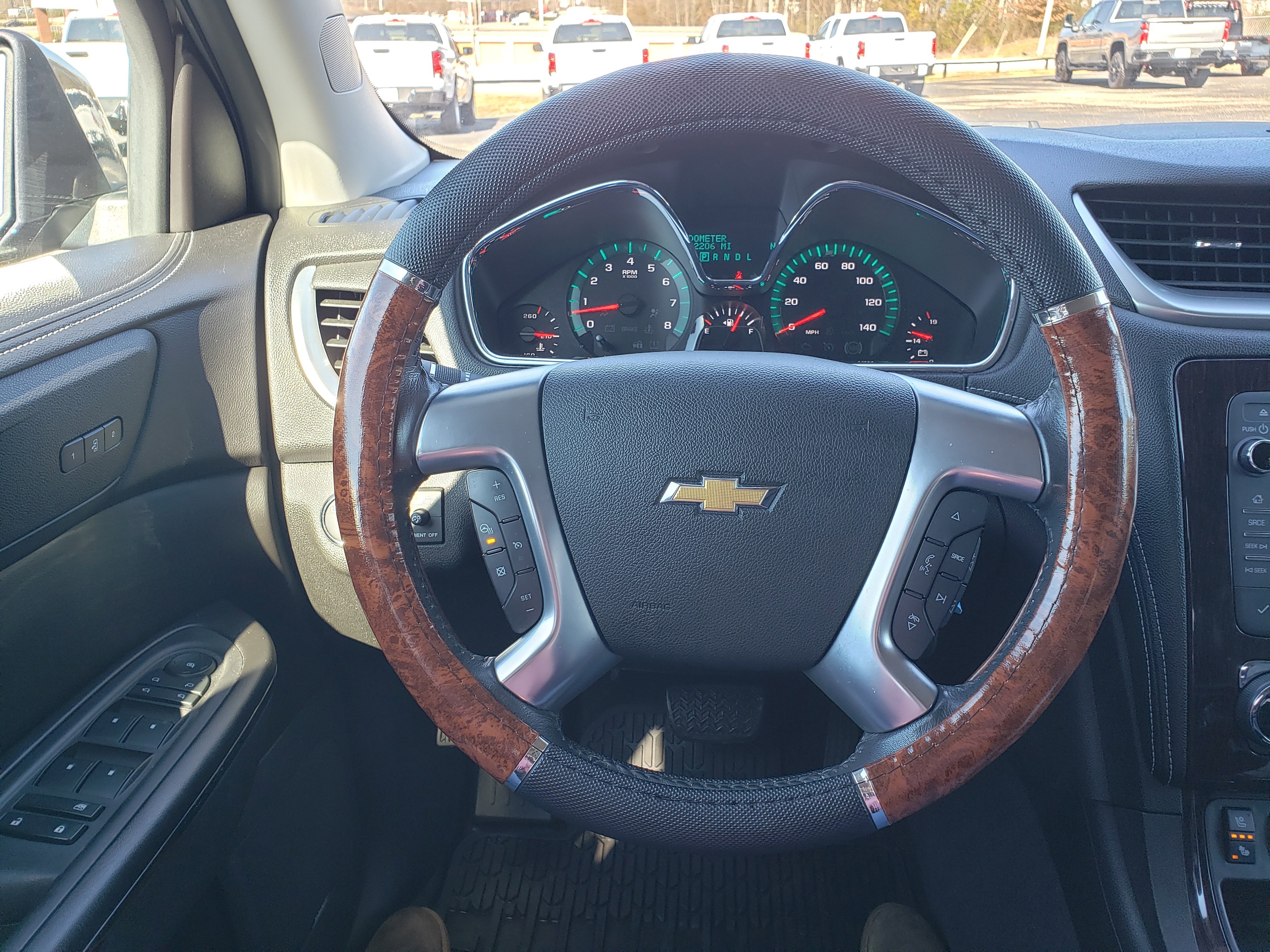 Used 2017 Chevrolet Traverse Premier image 18