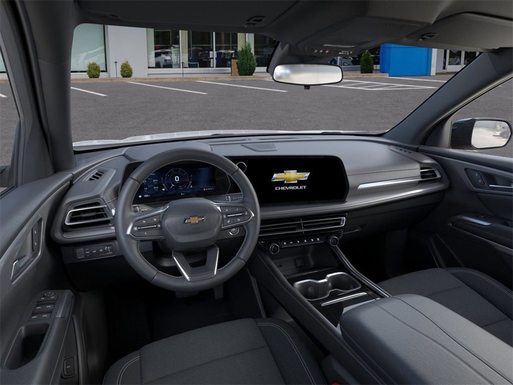 New 2025 Chevrolet Traverse LT w/ Driver Confidence Package image 15