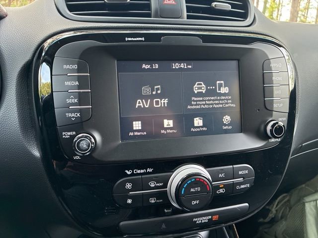 Used 2018 Kia Soul ! FWD image 30