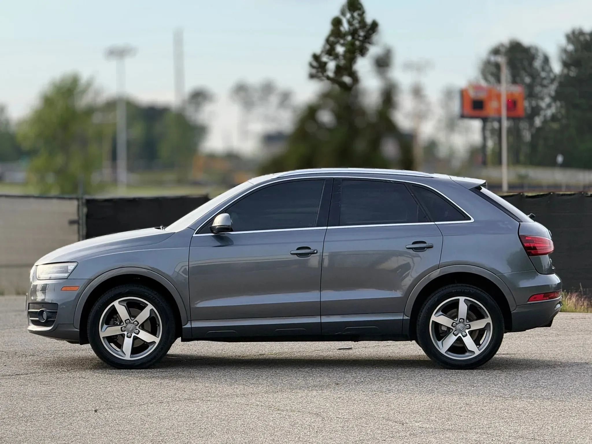Used 2015 Audi Q3 2.0T Premium Plus AWD/4WD image 8