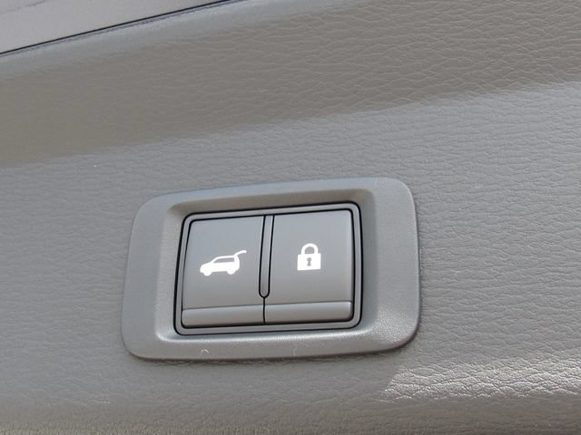 New 2026 Mitsubishi Outlander SE FWD image 6