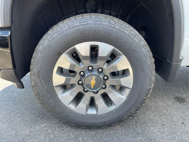 New 2026 Chevrolet Silverado 2500 Custom w/ Custom Convenience Package AWD/4WD image 6