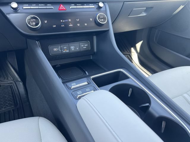 New 2026 Hyundai Sonata SEL FWD image 16