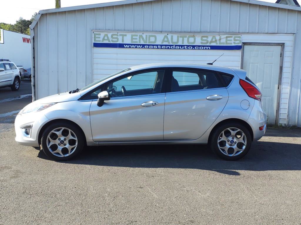Used 2012 Ford Fiesta SES image 2