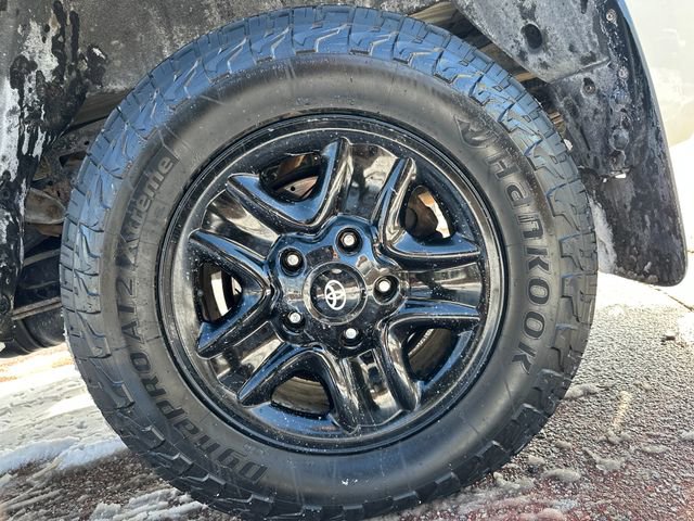 Used 2018 Toyota Tundra SR AWD/4WD image 31