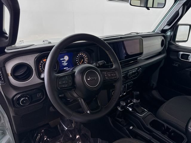 Used 2024 Jeep Wrangler Sport S image 9