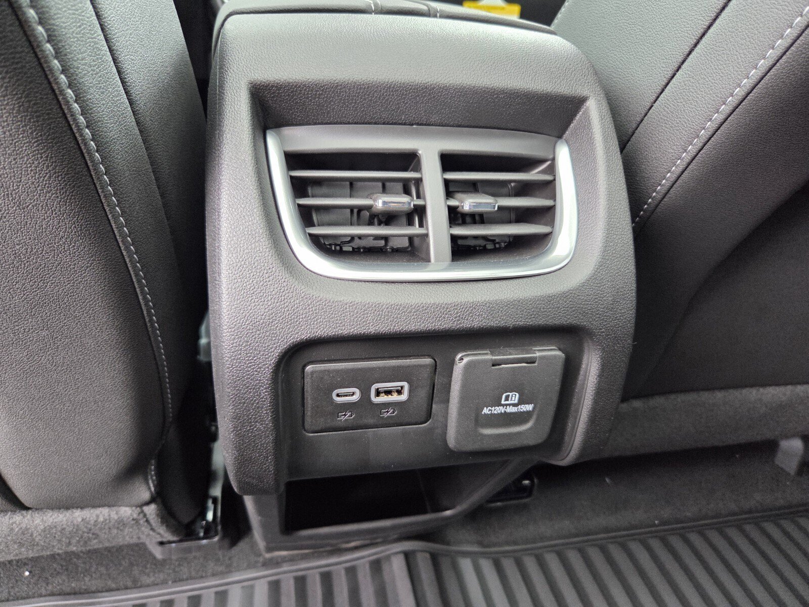 New 2026 Chevrolet Blazer LT w/ Sound & Technology Package FWD image 10