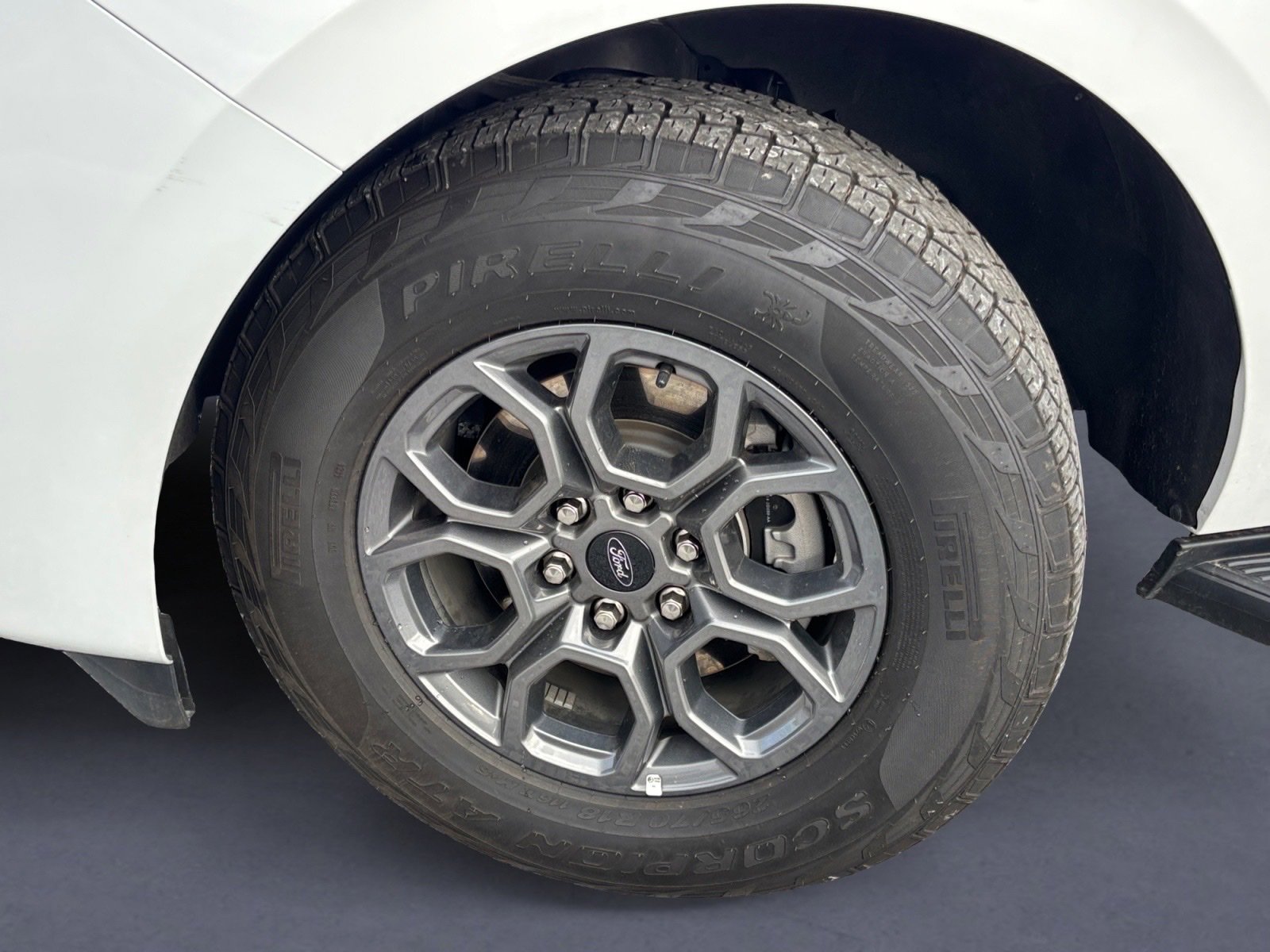 Used 2025 Ford Expedition Max Active image 3