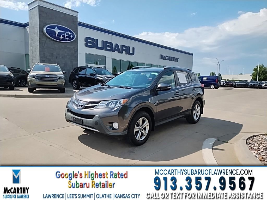 Used 2015 Toyota RAV4 XLE AWD/4WD image 1