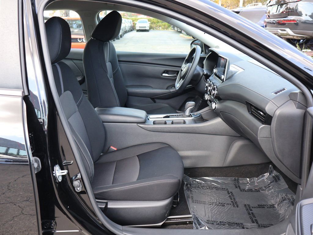 Used 2023 Nissan Sentra SV image 26