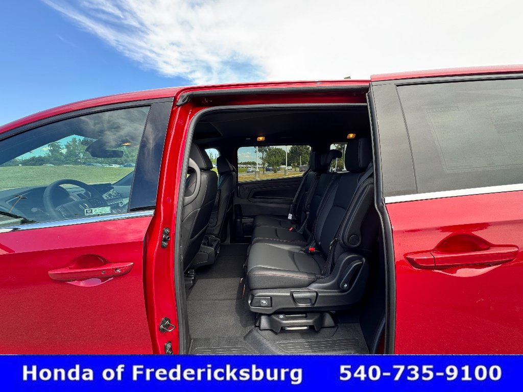Certified 2026 Honda Odyssey Sport-L image 11