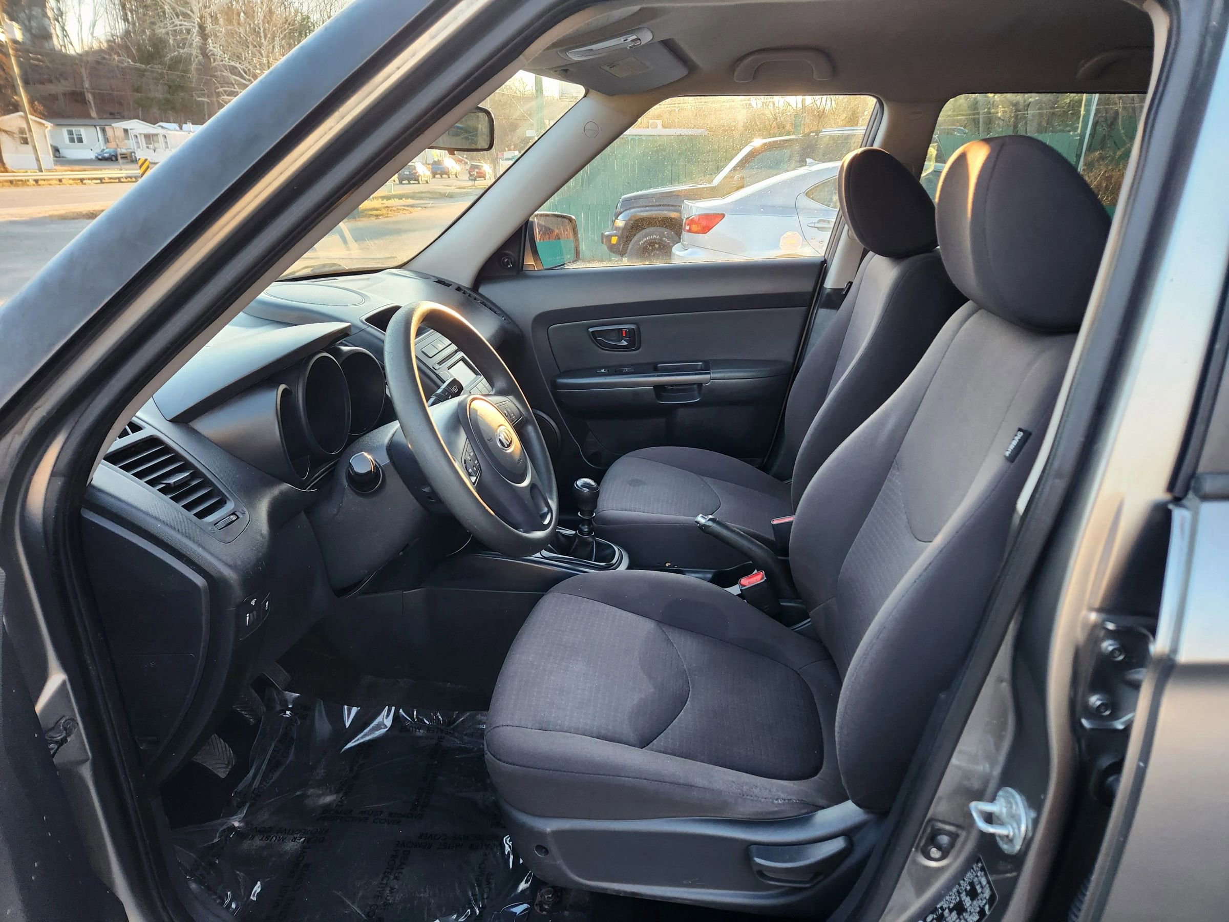 Used 2013 Kia Soul image 21