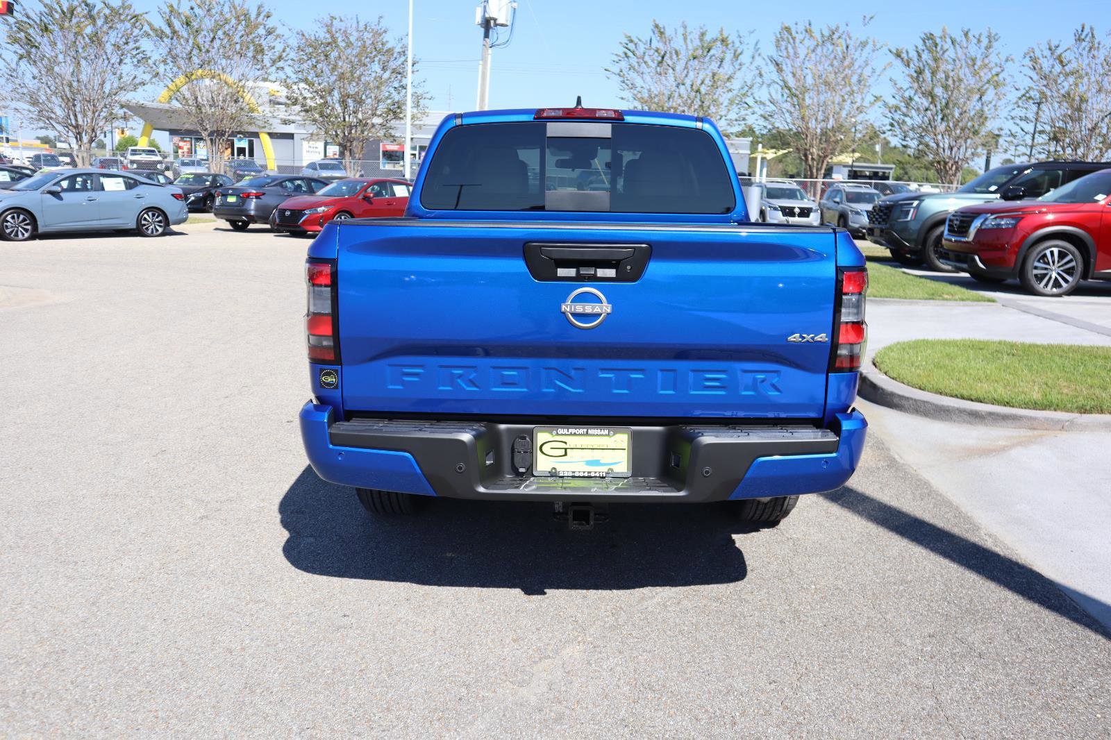 New 2026 Nissan Frontier 4x4 Crew Cab image 6