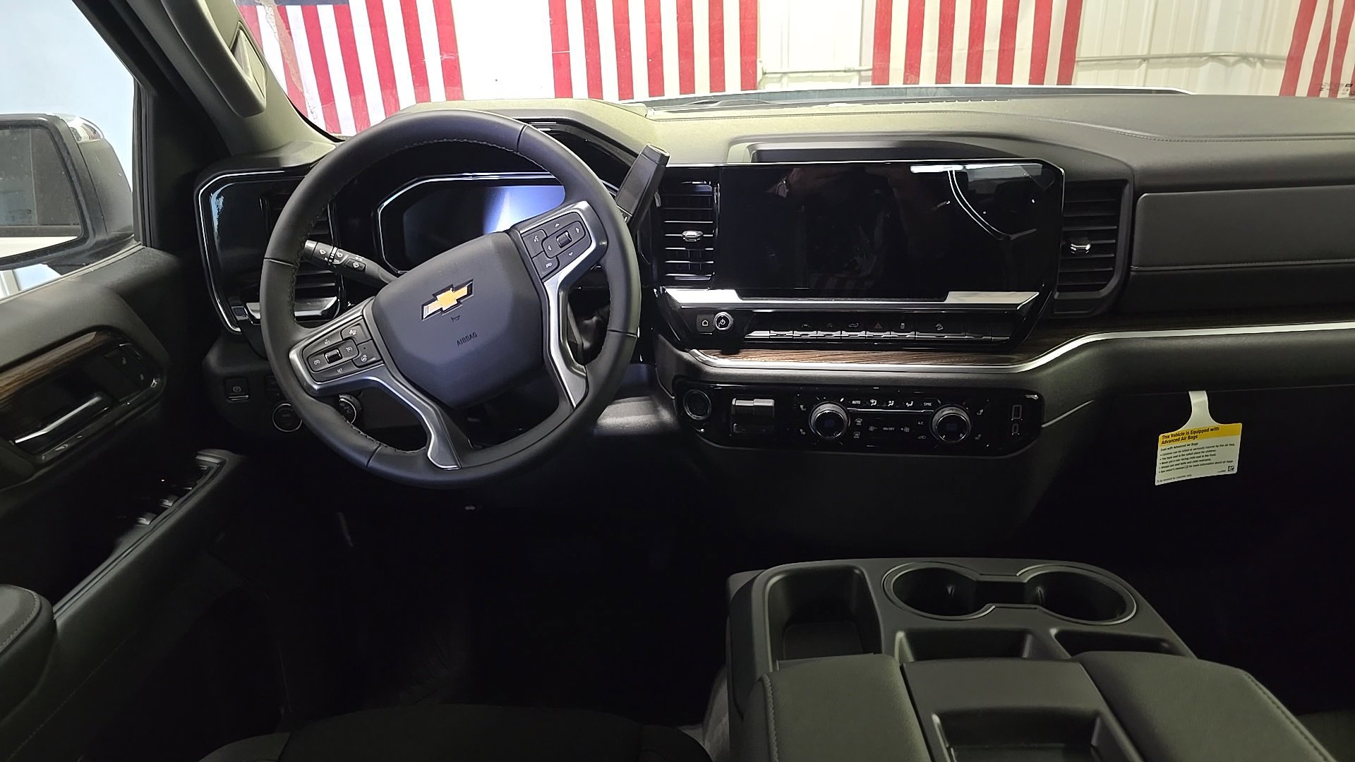 New 2026 Chevrolet Silverado 1500 LT image 17