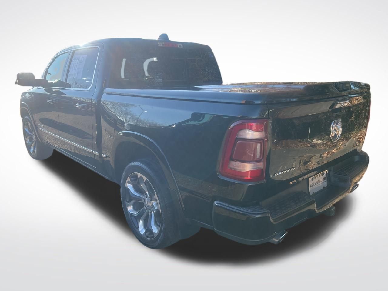 Used 2019 RAM 1500 Limited w/ Body Color Bumper Group image 3