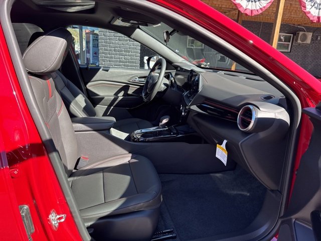 New 2026 Chevrolet Trax RS w/ Sunroof Package image 16