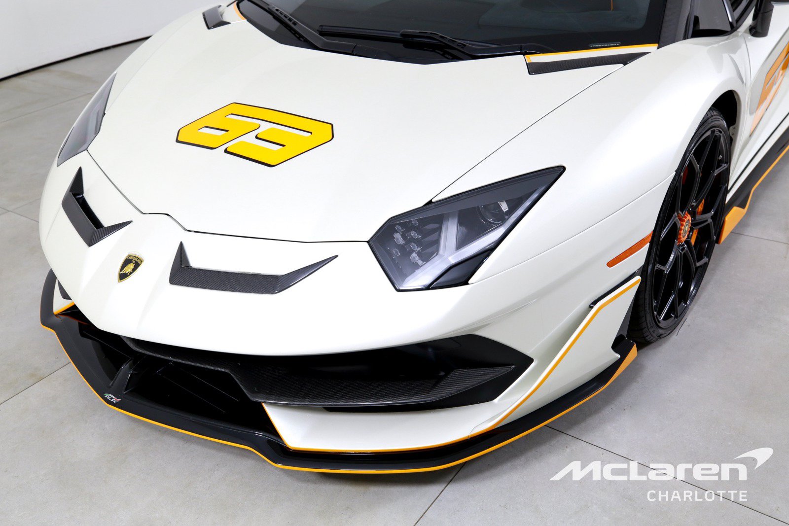 Used 2021 Lamborghini Aventador SVJ AWD/4WD image 35