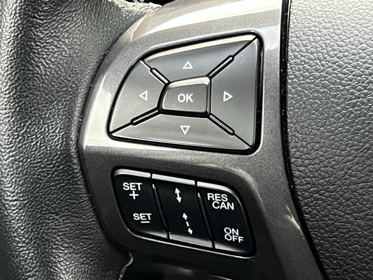 Used 2020 Ford Ranger Lariat w/ Equipment Group 501A Mid image 25