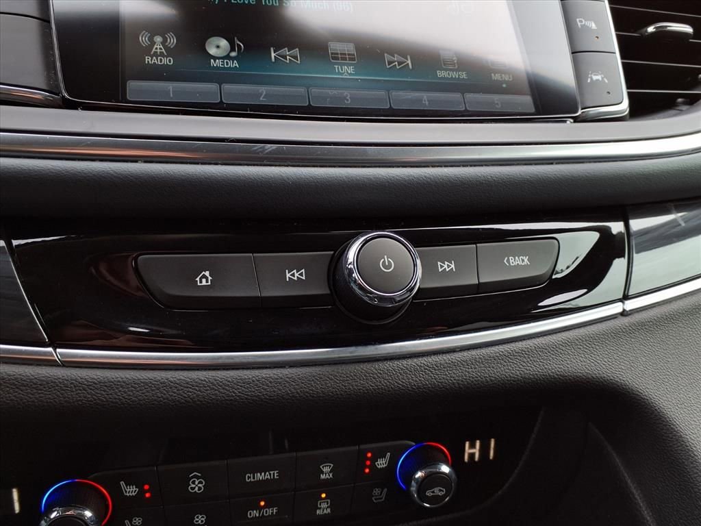Used 2019 Buick Enclave Premium image 10
