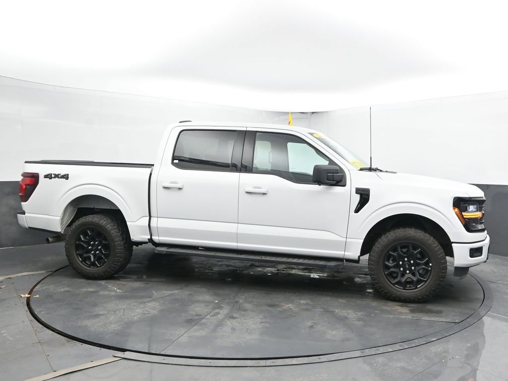 Used 2024 Ford F150 XLT w/ XLT Black Appearance Package image 3