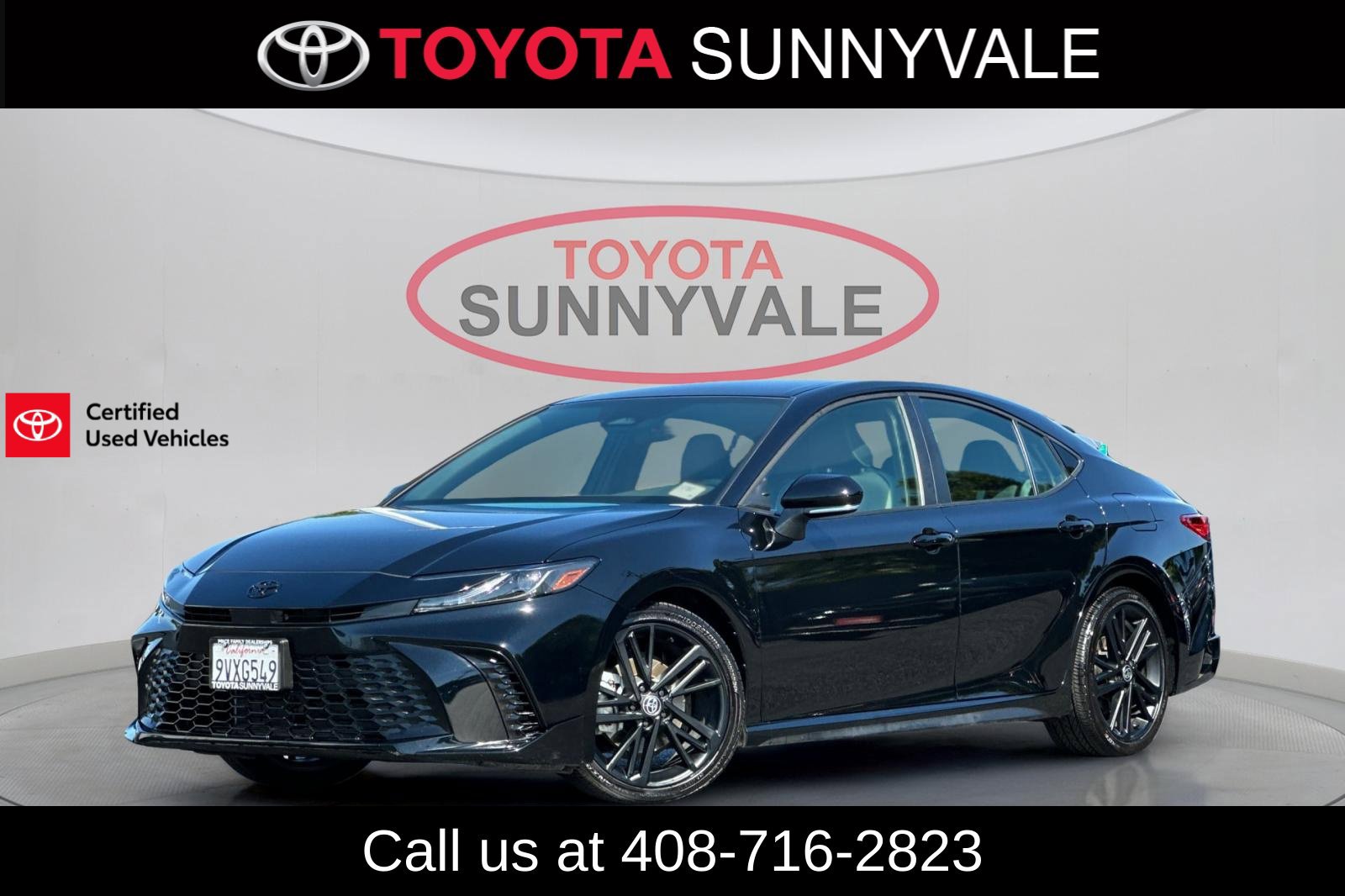 Certified 2026 Toyota Camry Hybrid FWD image 1