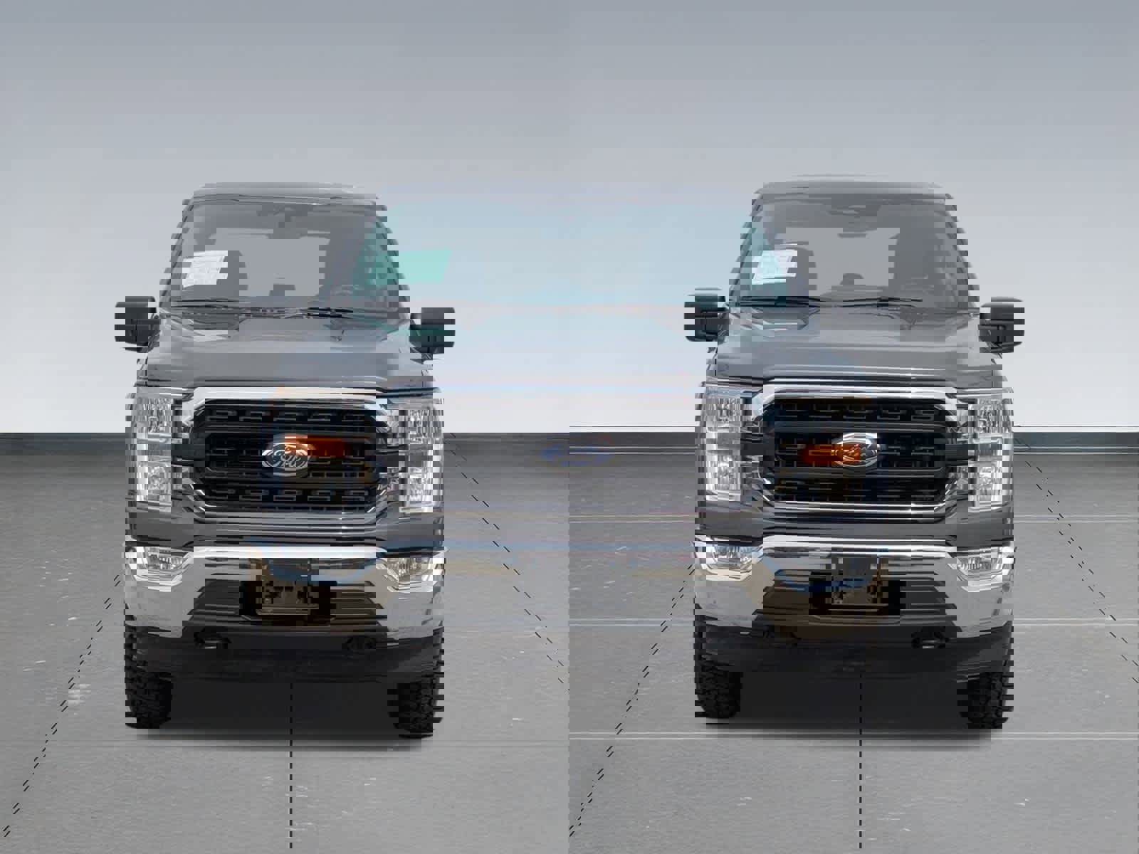 Used 2022 Ford F150 XLT w/ Trailer Tow Package image 9