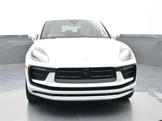 New 2026 Porsche Macan image 28