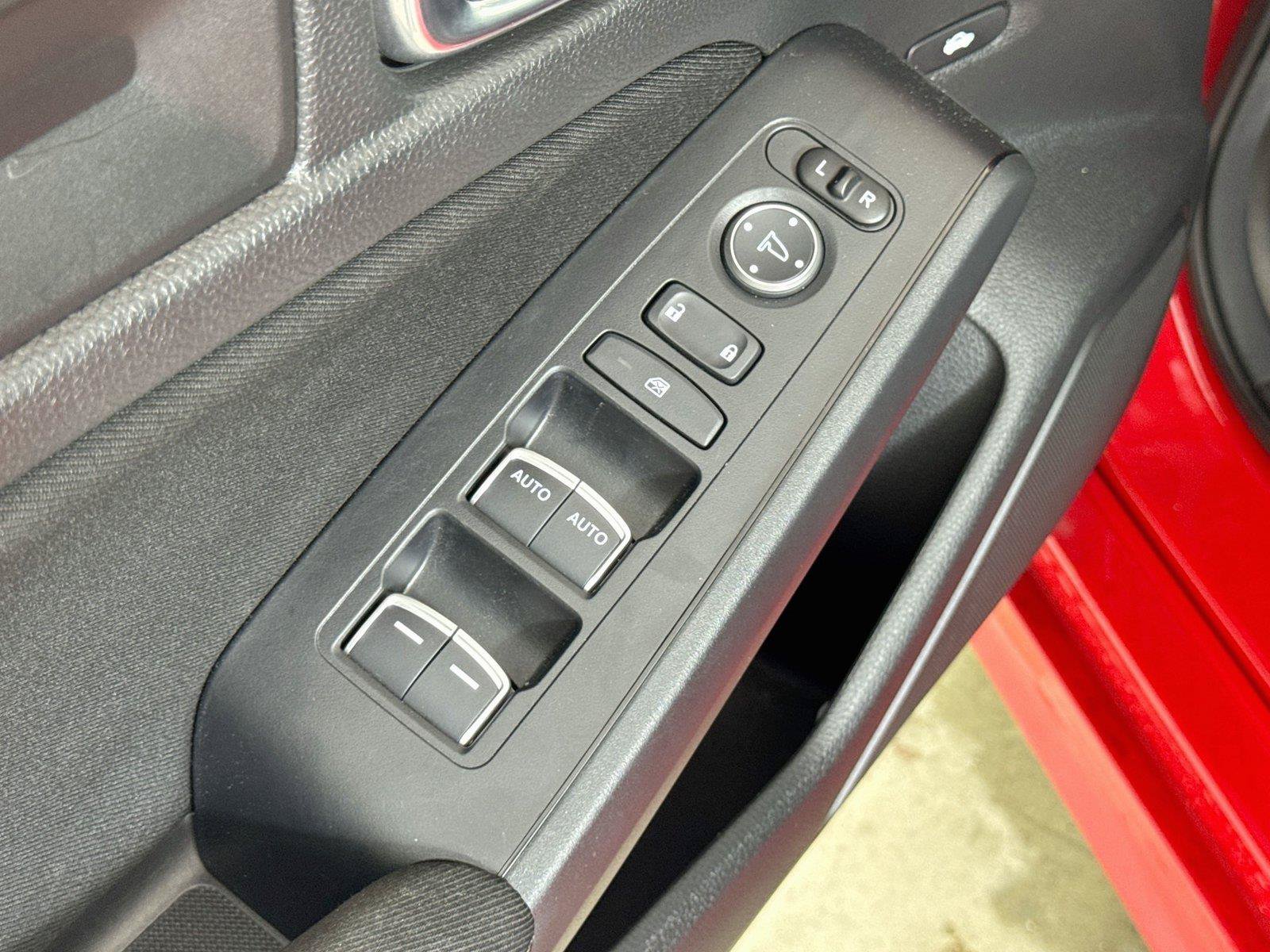 Used 2025 Honda Civic Sport image 17