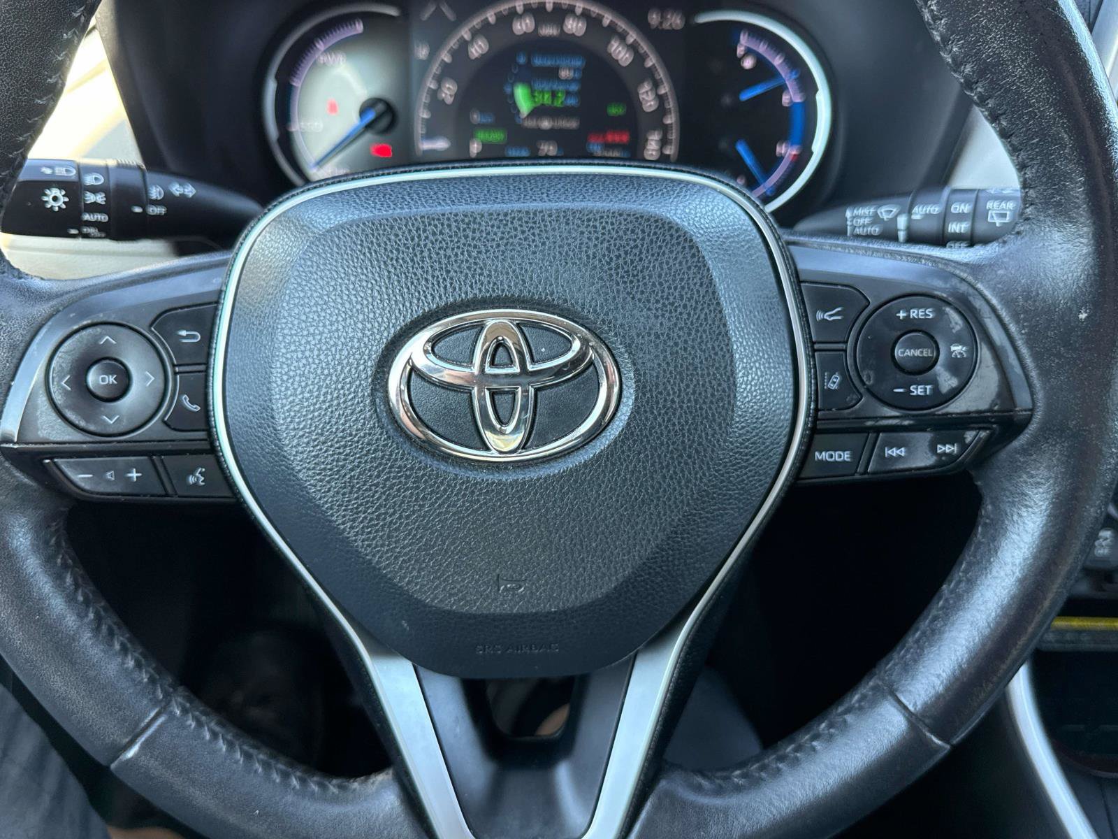 Used 2021 Toyota RAV4 Limited AWD/4WD image 26