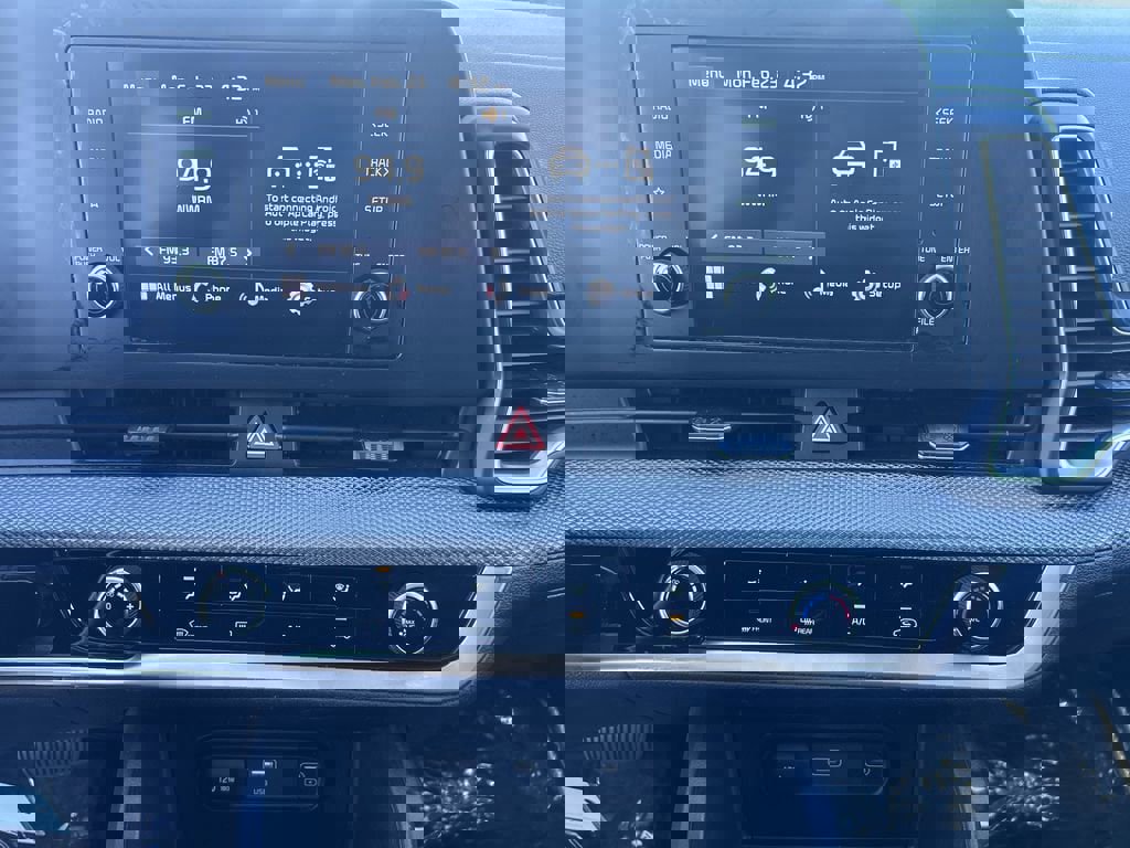 Certified 2023 Kia Sportage LX image 18