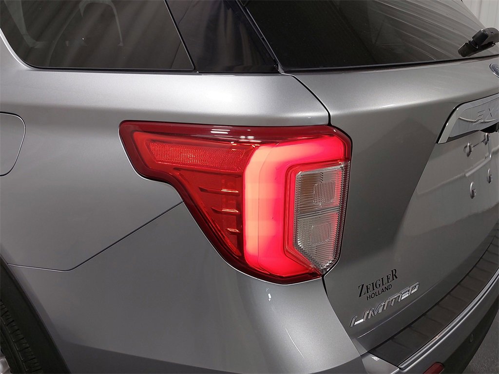 Used 2022 Ford Explorer Limited image 66