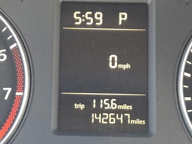 Used 2015 Volkswagen Passat 1.8T Limited Edition image 14