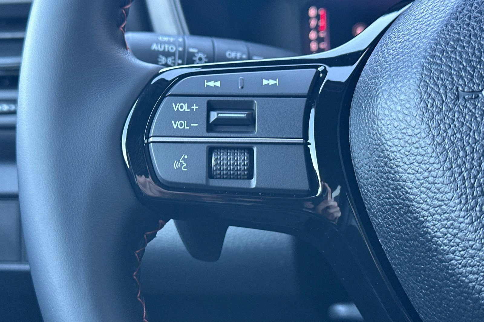 New 2026 Honda Pilot Sport image 16