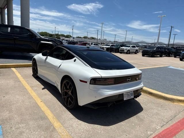 Used 2024 Nissan Z Sport w/ Floor Mat Package RWD image 6