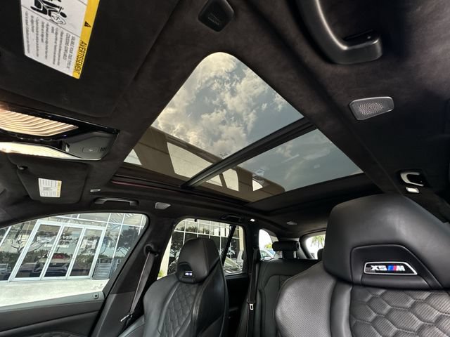 Used 2020 BMW X5 M Competition w/ Executive Package AWD/4WD image 30