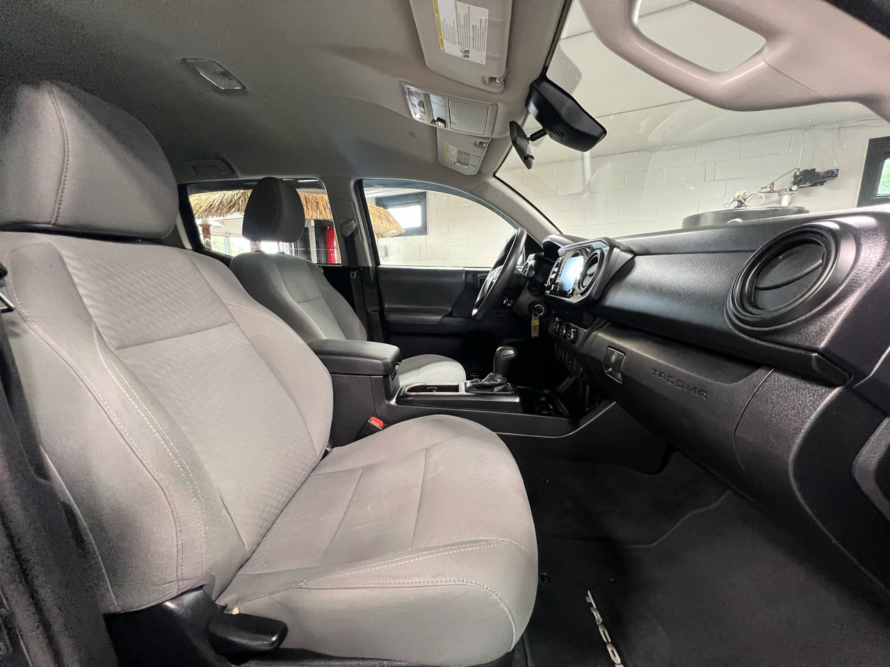 Used 2020 Toyota Tacoma SR image 16