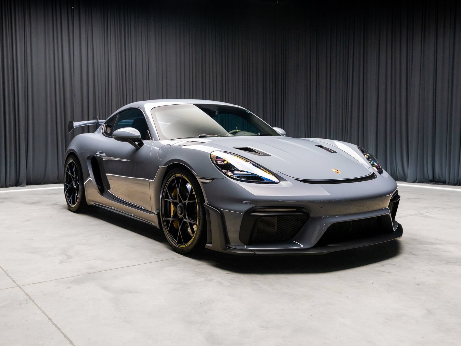 Used 2024 Porsche 718 Cayman GT4 RS w/ Accent Package Logos RWD image 14