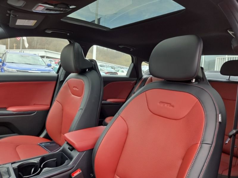 New 2026 Kia K4 GT-Line Turbo image 30